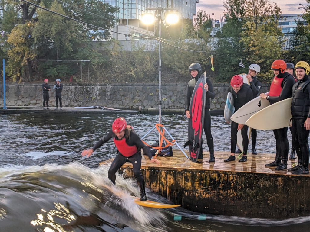 <strong>Die IGSM nimmt am ersten Europäischen River Surfing Summit teil</strong>